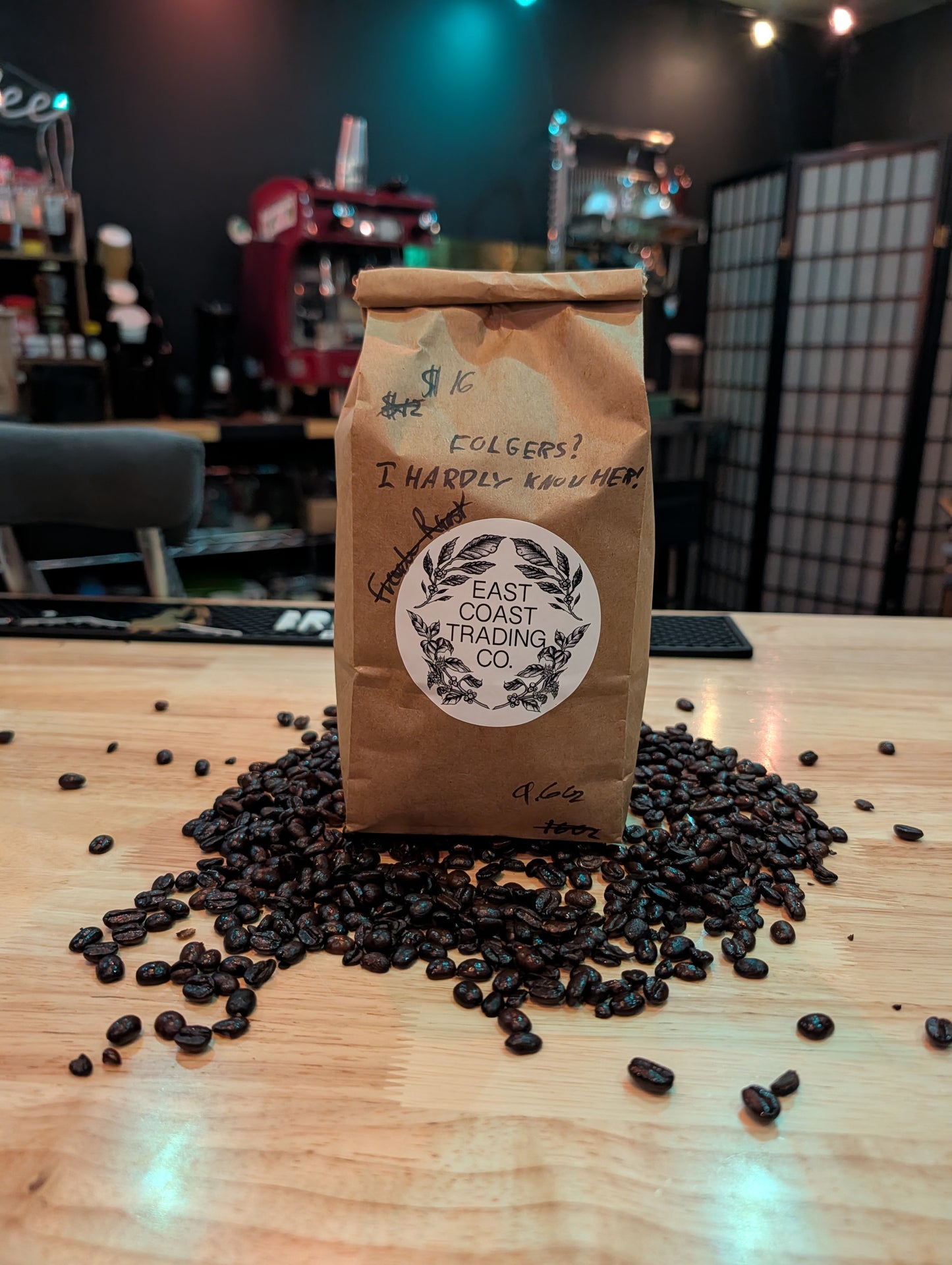 Folgers? i hardly know her.